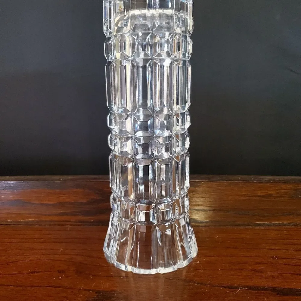 Heavy Cut Glass 24% Lead Crystal Flower Vase 8